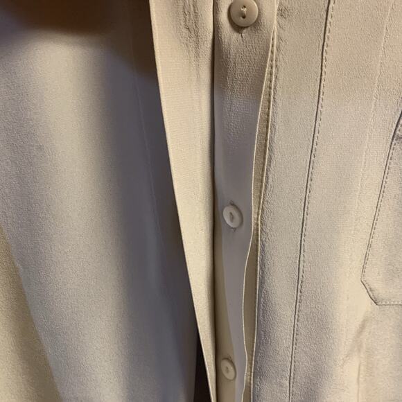Jarbo Silk Blouse Size 36 (6 USA) Light Gray Hidden Buttons Long Sleeve Pockets - Picture 4 of 8
